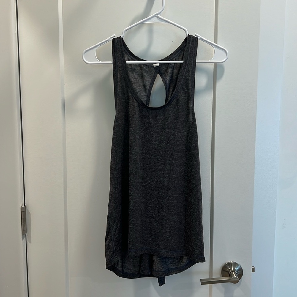 Grey Lululemon Top